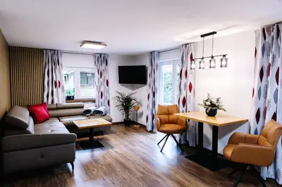 Ein Sitzbereich in der Unterkunft Haus Johannishof