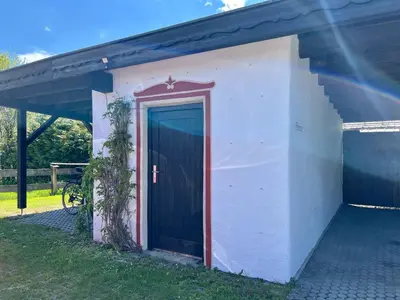 Das Gebäude in dem sich die Ferienwohnung befindet