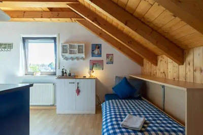 Küche/Küchenzeile in der Unterkunft Gemütliche Wohnung nahe München mit kleinem Garten