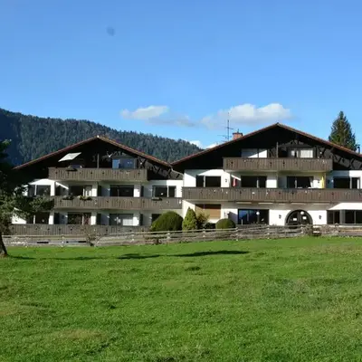 Ferienwohnung Farchanter Alm mit Schlafzimmer