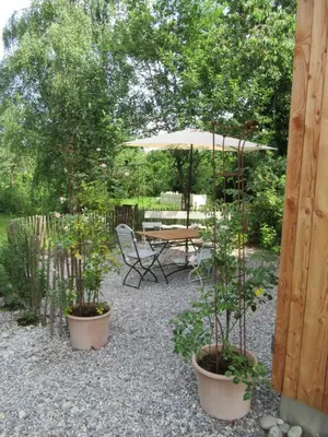 Ein Garten an der Unterkunft Ferienhaus Remise