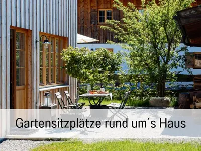 Ein Garten an der Unterkunft Alte Gendarmerie
