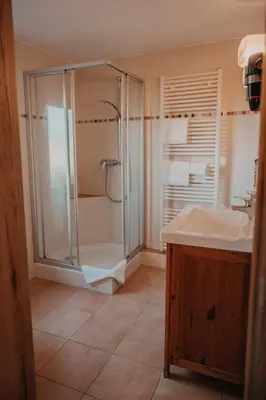 Ein Badezimmer in der Unterkunft Eichel Apartments
