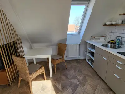 Küche/Küchenzeile in der Unterkunft Dachgeschosswohnung 2 - Apartments am Schloss