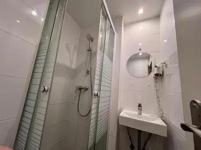 Ein Badezimmer in der Unterkunft Hostel S16