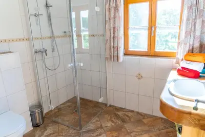 Ein Badezimmer in der Unterkunft Thalerbauer Ferienwohnungen