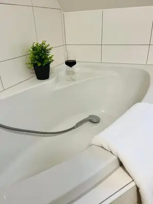 Grundriss der Unterkunft Komfort-Apartment - 93m2 - Zentral - Nähe Stadtpark