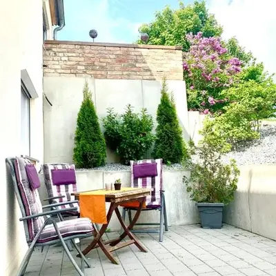 Schönes Appartement mit Terrasse und nur 5 Min zur SBahn