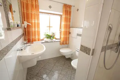 Ein Badezimmer in der Unterkunft Lindlweberhof