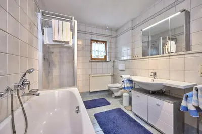 Ein Badezimmer in der Unterkunft Ferienhaus Schnackenhaeusl