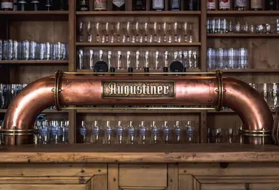 Lounge oder Bar in der Unterkunft Würmtalhof Pension & Wirtshaus