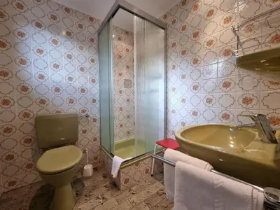 Ein Badezimmer in der Unterkunft Ferienhaus Goldenes Landl