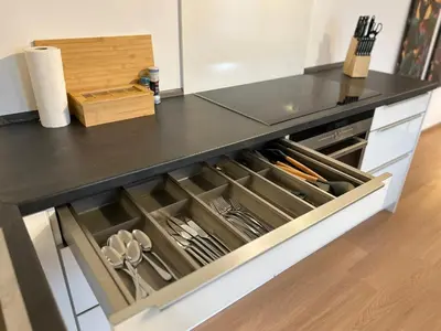 Küche/Küchenzeile in der Unterkunft Perfekt für 2! Küche Netflix Terrasse Flughafen