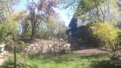 Ein Garten an der Unterkunft Der Aicher zu Chieming