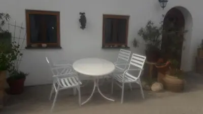 Ein Patio oder anderer Außenbereich in der Unterkunft Der Aicher zu Chieming