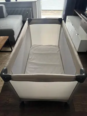 Ein Bett oder Betten in einem Zimmer der Unterkunft Wohnung `Bergblick`, 2 Zi, 4 Pers, EG mit Terrasse