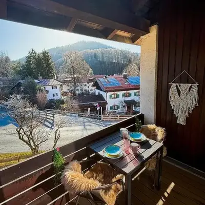 Zentrales Apartment mit Balkon direkt am Wanderweg - Alpenperle Tegernsee