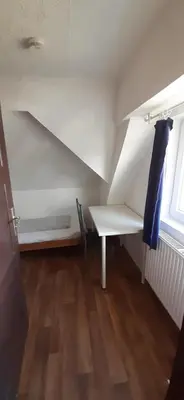 Ein Bett oder Betten in einem Zimmer der Unterkunft 2-Rent Group Hostel Apartments EVE74