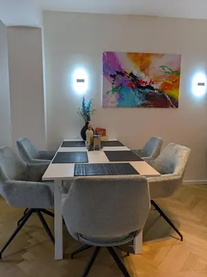 Ein Sitzbereich in der Unterkunft Munich Top Place Nähe Marienplatz mit 2 Schlafzimmer 70 qm Apartment Jennifer