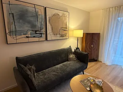 Ein Sitzbereich in der Unterkunft Schönes Apartment an der Isar