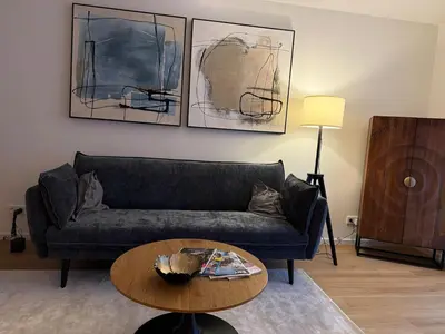 Ein Sitzbereich in der Unterkunft Schönes Apartment an der Isar