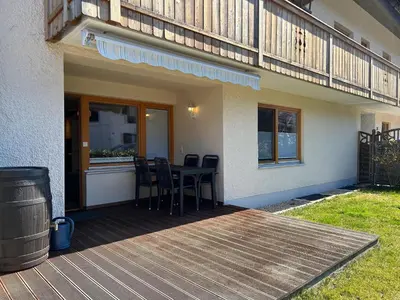 Das Gebäude in dem sich die Ferienwohnung befindet