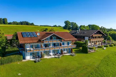 Das Gebäude in dem sich das Hotel befindet