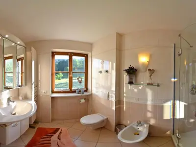 Ein Badezimmer in der Unterkunft Haus Sonnbichl