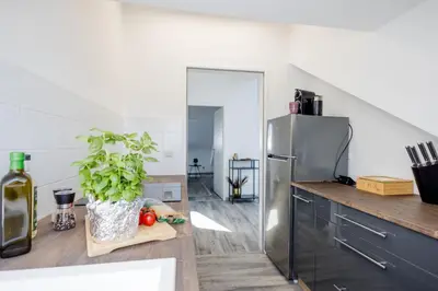 Küche/Küchenzeile in der Unterkunft UNiQE I 100qm I 2 Schlafzimmer I Nähe Messe