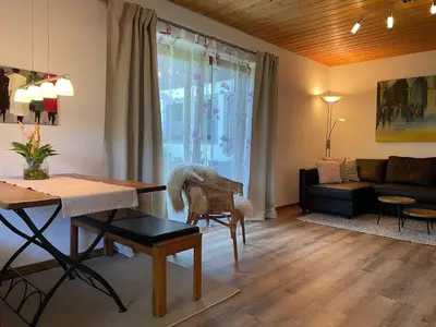 Ein Sitzbereich in der Unterkunft Ferienwohnung Mroczeck