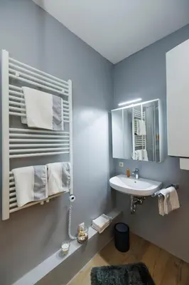 Ein Badezimmer in der Unterkunft zentrale Ferienwohnung neu renoviert