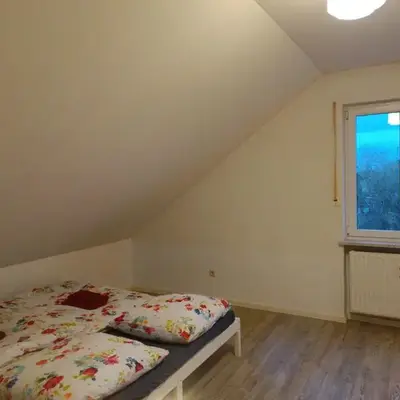 Schöne Wohnung in S-Bahn-Nähe