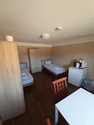 Ein Bett oder Betten in einem Zimmer der Unterkunft 2-Rent Group Hostel Rooms&Apartments EVE168