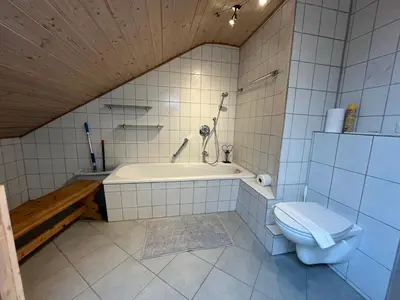 Ein Badezimmer in der Unterkunft Ferienwohnung Weitblick