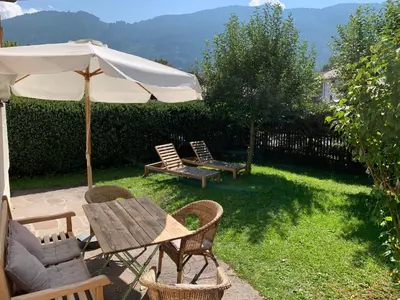 Ein allgemeiner Bergblick oder ein Berglick von der Ferienwohnung aus