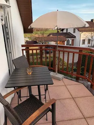 Ein Balkon oder eine Terrasse in der Unterkunft Ferienwohnung Alpenblick