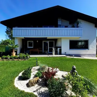 Haus Broni