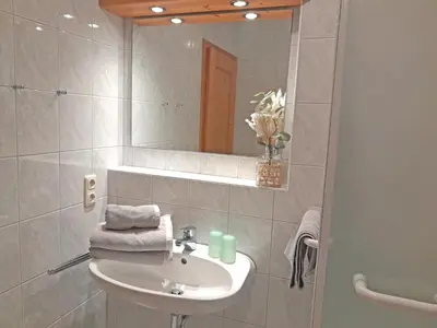 Ein Badezimmer in der Unterkunft Bauernhof Landsamer