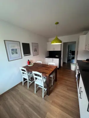 Küche/Küchenzeile in der Unterkunft City Apartment Hettenbach