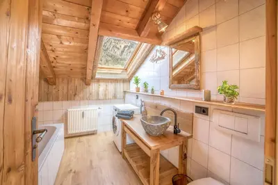 Ein Badezimmer in der Unterkunft Bergliebe