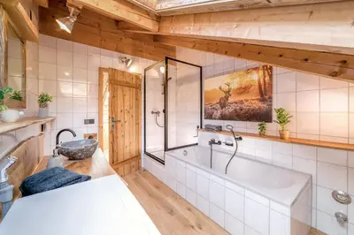 Ein Badezimmer in der Unterkunft Bergliebe