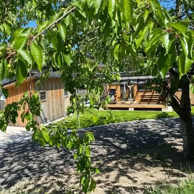 Chalet Obstblüte
