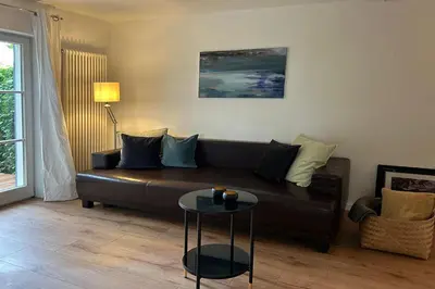 Ein Sitzbereich in der Unterkunft Seeloft Seeshaupt - Loft-Appartement am Starnberger See