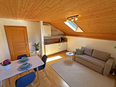 Ein Sitzbereich in der Unterkunft Ferienwohnung Göttersberg
