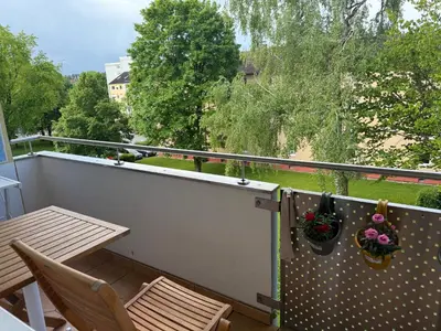 Ein Balkon oder eine Terrasse in der Unterkunft FerienNest Traunreut
