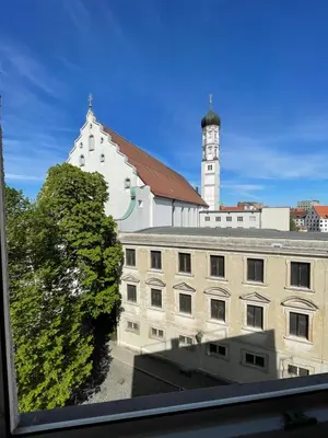 Das Gebäude in dem sich die Ferienwohnung befindet