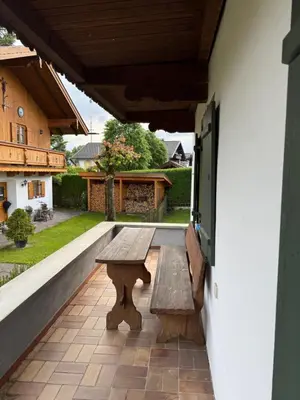 Ein Balkon oder eine Terrasse in der Unterkunft FeWo Reiter - Gemütliche Fewo mit bayerischem Flair