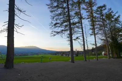 Naturlandschaft in der Nähe des Campingplatzes