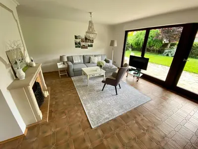 Ein Sitzbereich in der Unterkunft Schwanennest am Chiemsee