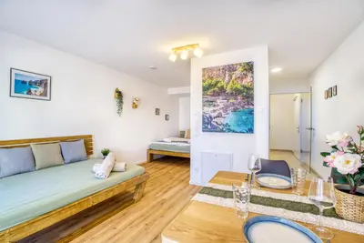Ein Bett oder Betten in einem Zimmer der Unterkunft Design Apartment Bavaria - Küche, Smart-TV & Mehr